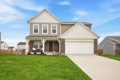 26 Burroughs Dr, Ashville, OH 43103