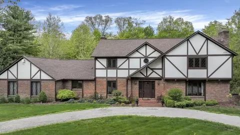 4650 Granview Rd, Granville, OH 43023
