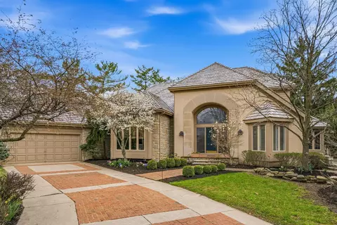 8552 Cartney Ct, Dublin, OH 43017