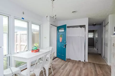 Entry Way - 2400 Longview Ave, Dayton, OH 45431 photo 1 of 1
