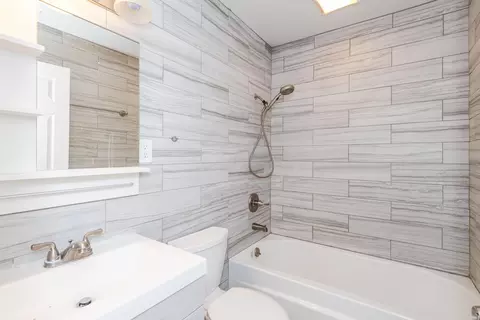 Bath - 2400 Longview Ave, Dayton, OH 45431 photo 1 of 2