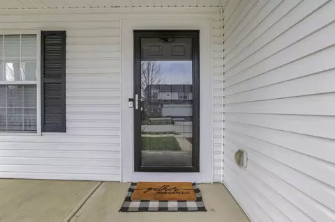 Entry Way - 112 Harvard Loop, Delaware, OH 43015 photo 1 of 5