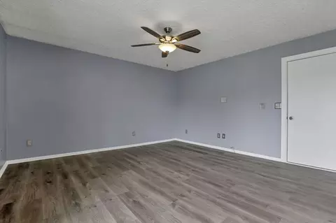 Living - 112 Harvard Loop, Delaware, OH 43015 photo 4 of 4