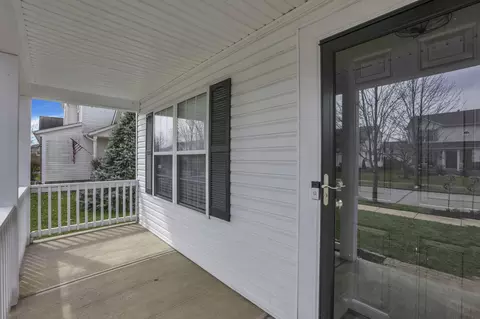 Exterior - 112 Harvard Loop, Delaware, OH 43015 photo 2 of 10