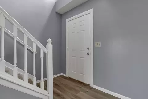 Entry Way - 112 Harvard Loop, Delaware, OH 43015 photo 2 of 5