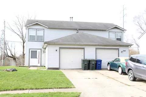 2647 Four Seasons Dr, Columbus, OH 43207