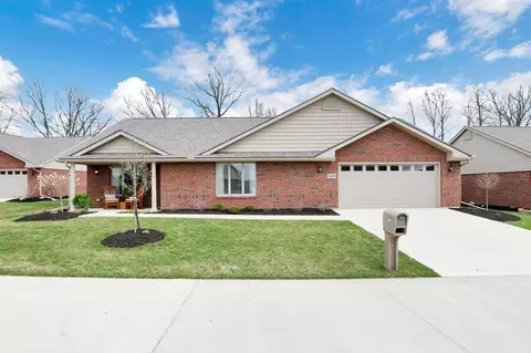 1220 Timber Wood Dr, Marysville, OH 43040