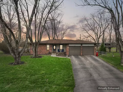 1381 Brentfield Pl, Columbus, OH 43228