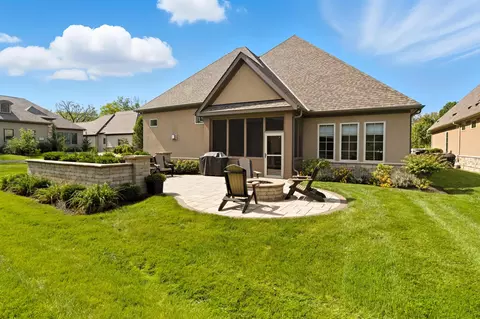 Exterior - 3327 Wolf Ridge Dr, Dublin, OH 43017 photo 10 of 14