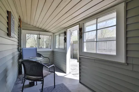 Exterior - 5514 Fairfield Rd, Orient, OH 43146 photo 2 of 8