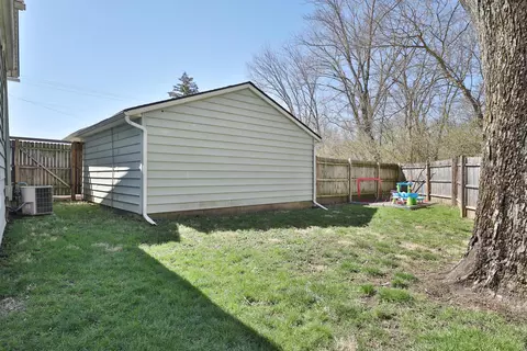 Exterior - 5514 Fairfield Rd, Orient, OH 43146 photo 8 of 8