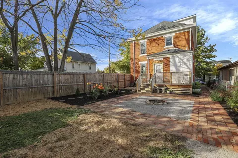 Exterior - 633 E Starr Ave, Columbus, OH 43201 photo 15 of 22