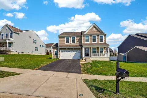 Exterior - 2317 Pine Crest Dr, Lancaster, OH 43130 photo 7 of 14