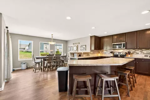 Kitchen - 2317 Pine Crest Dr, Lancaster, OH 43130 photo 4 of 8