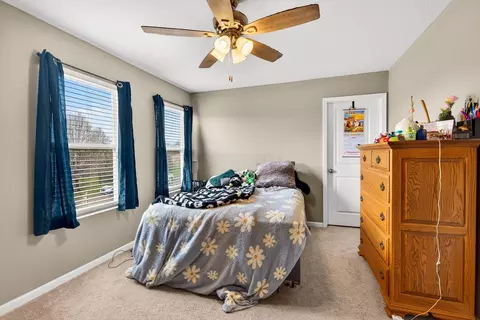 Bedroom - 2317 Pine Crest Dr, Lancaster, OH 43130 photo 7 of 7