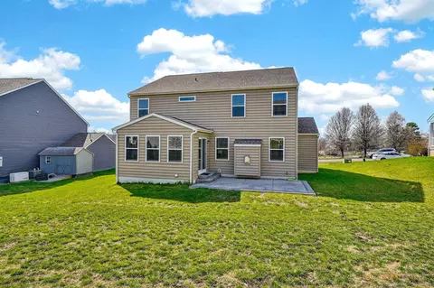 Exterior - 2317 Pine Crest Dr, Lancaster, OH 43130 photo 13 of 14