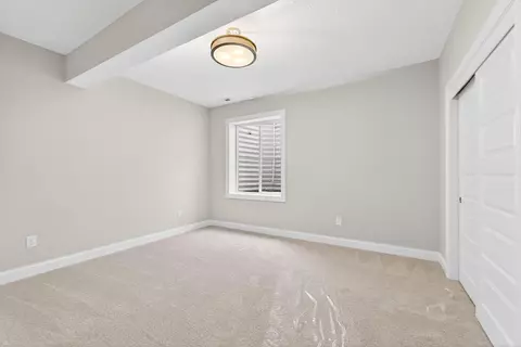 Bedroom - 2599 Hackney Ct, Powell, OH 43065 photo 8 of 9