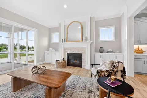 Living - 2599 Hackney Ct, Powell, OH 43065 photo 2 of 5