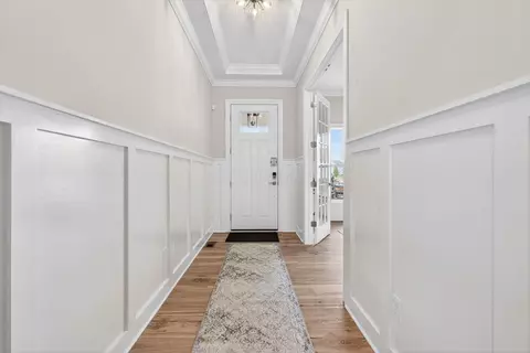 Entry Way - 2599 Hackney Ct, Powell, OH 43065 photo 1 of 6