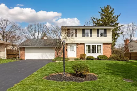1090 Woodmere Rd, Columbus, OH 43220