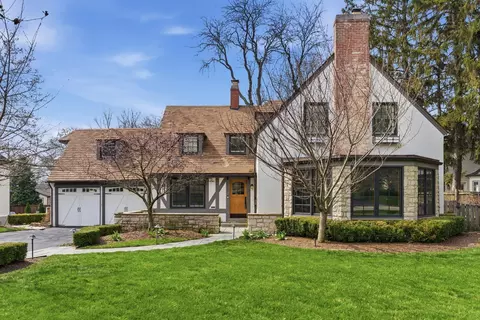 2015 Hillside Dr, Columbus, OH 43221