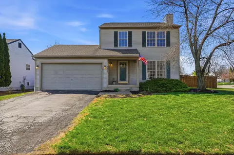 9003 Holquest Dr, Lewis Center, OH 43035