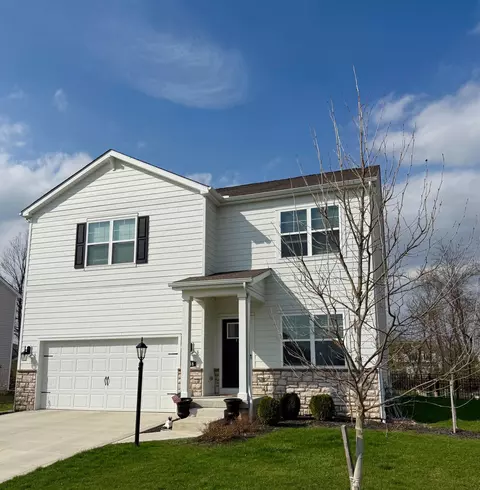 Exterior - 238 Carrowmoore Dr, Pickerington, OH 43147 photo 2 of 5