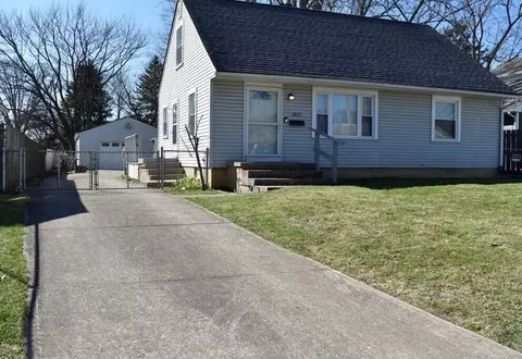 2873 Ontario St, Columbus, OH 43224