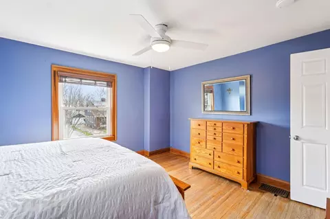 Bedroom - 116 E Dunedin Rd, Columbus, OH 43214 photo 3 of 4