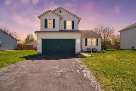 575 Monroe Dr, Ashville, OH 43103