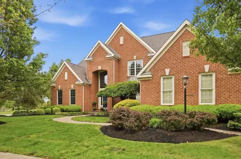 5992 Trafalgar Ct, Dublin, OH 43016