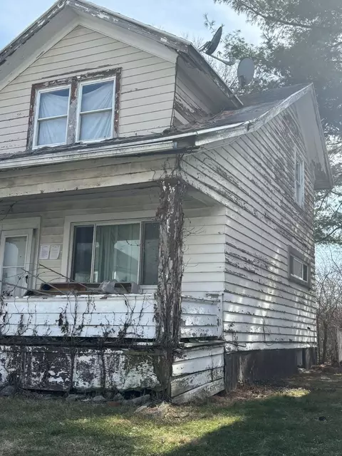 712 Clegg St, Dayton, OH 45417