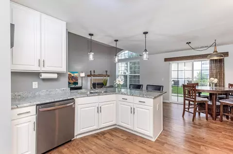 81 Lakes At Cheshire Dr, Delaware, OH 43015