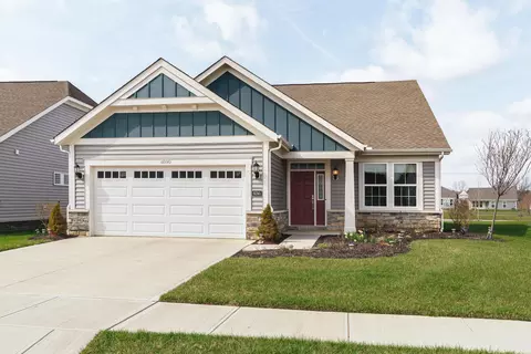 6090 Windcliff Dr E, Grove City, OH 43123