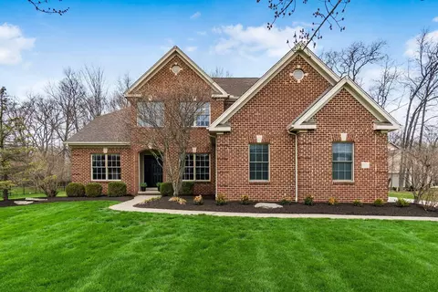 5681 Streamside Dr, Galena, OH 43021