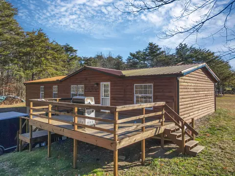 18670 Griffith Rd, Logan, OH 43138