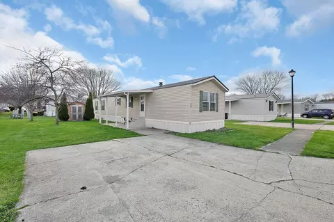 1100 Thornwood Dr SW #LOT 36, Heath, OH 43056