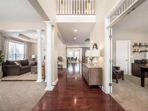 8563 Maple Leaf Ct, Powell, OH 43065