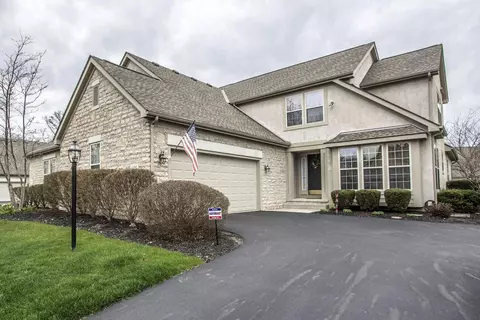 6235 Langton Cir, Westerville, OH 43082