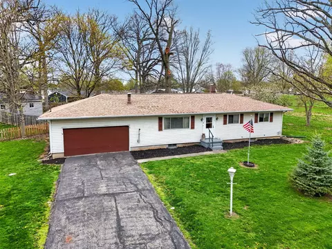 1348 Hickory Dr, Marion, OH 43302