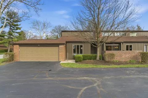 107 Glen Dr, Worthington, OH 43085