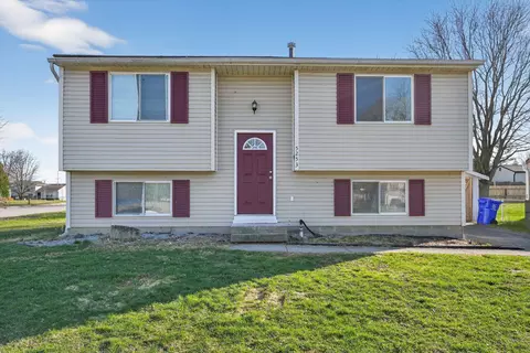 5253 Golden Fern Ln, Columbus, OH 43228
