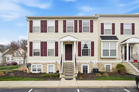 5983 Silver Charms Way #B, New Albany, OH 43054
