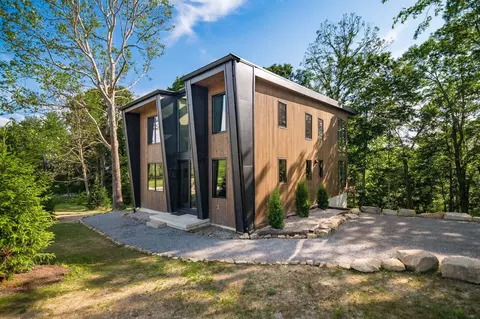 26711 Ohio 328, New Plymouth, OH 45654