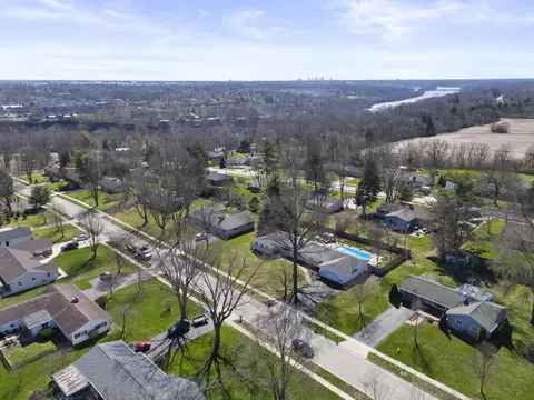 View/Area - 113 Longview Dr, Dublin, OH 43017 photo 4 of 7