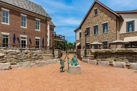 Exterior - 113 Longview Dr, Dublin, OH 43017 photo 3 of 4