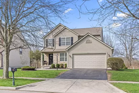 5450 Country Meadow Ct, Westerville, OH 43082
