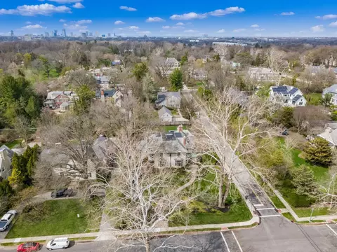 View/Area - 193 Stanbery Ave, Bexley, OH 43209 photo 6 of 12