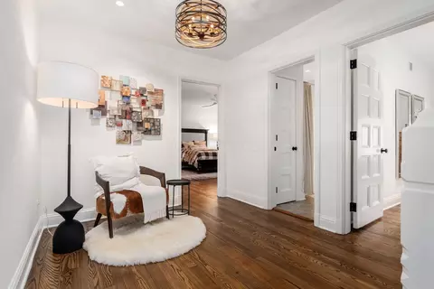 Entry Way - 193 Stanbery Ave, Bexley, OH 43209 photo 10 of 12