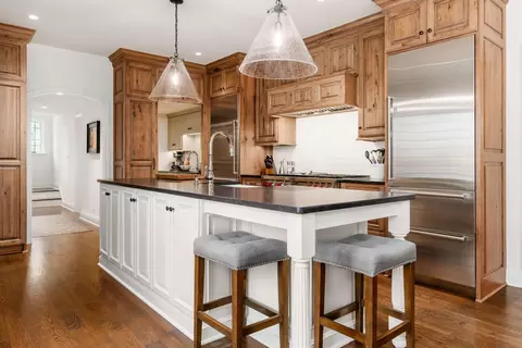 Kitchen - 193 Stanbery Ave, Bexley, OH 43209 photo 1 of 13